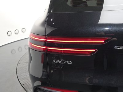 صورة 10 لـ 2022 Genesis GV70