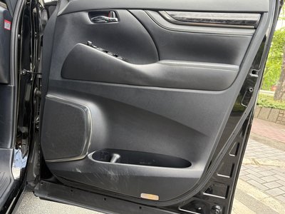 2023 Toyota ALPHARD — миниатюра 31