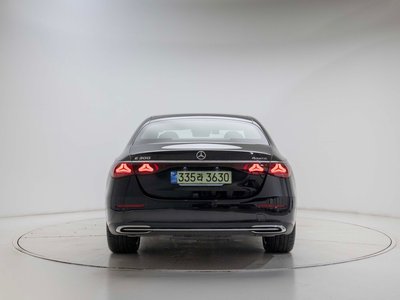 MERCEDES-BENZ E-CLASS - 3