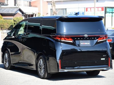 TOYOTA VELLFIRE - 5
