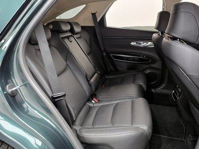 2021 Genesis GV70 — миниатюра 17