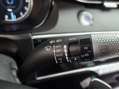 2021 Genesis GV70 — миниатюра 27
