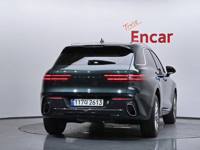 صورة 3 لـ 2021 Genesis GV70