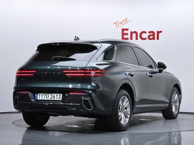 صورة 4 لـ 2021 Genesis GV70
