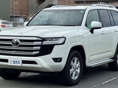TOYOTA LAND CRUISER 300 - 1