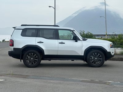 TOYOTA LAND CRUISER 250 - 9