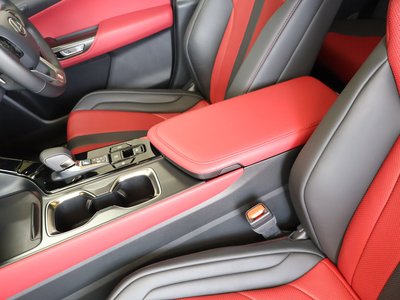 صورة مصغرة 32 لـ 2023 Lexus NX