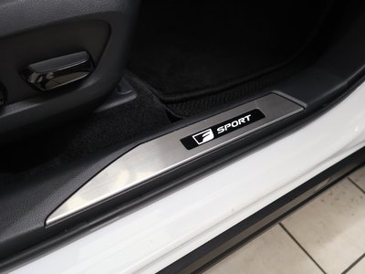 صورة مصغرة 31 لـ 2023 Lexus NX
