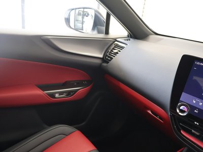 صورة مصغرة 18 لـ 2023 Lexus NX