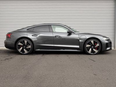 2022 AUDI E-TRON GT QUATTRO — фото 15