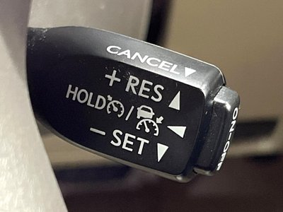 TOYOTA LAND CRUISER PRADO - 6