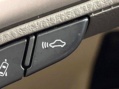 TOYOTA LAND CRUISER PRADO - 7