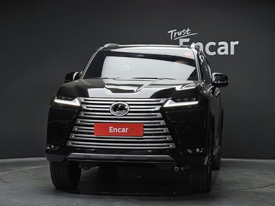LEXUS LX - 2