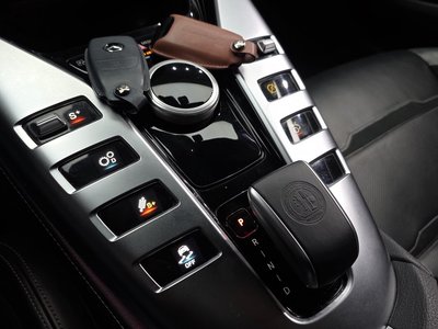 MERCEDES-BENZ GT AMG - 9