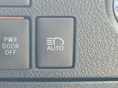 2022 Toyota ALPHARD — миниатюра 26