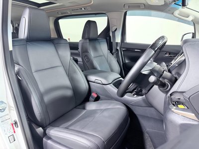 2022 Toyota ALPHARD — миниатюра 13