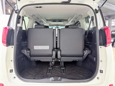 2022 Toyota ALPHARD — миниатюра 16