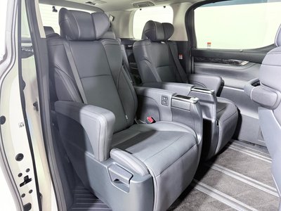 2022 Toyota ALPHARD — миниатюра 14