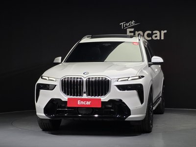 2024 BMW X7 — фото 2