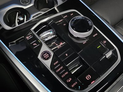 2024 BMW X7 — миниатюра 12