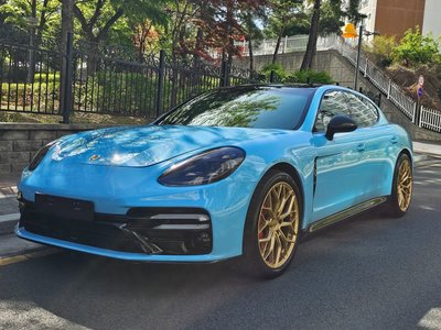 PORSCHE PANAMERA - 2