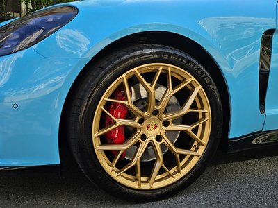 PORSCHE PANAMERA - 8