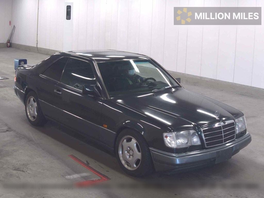MERCEDES-BENZ 320CE - View 1