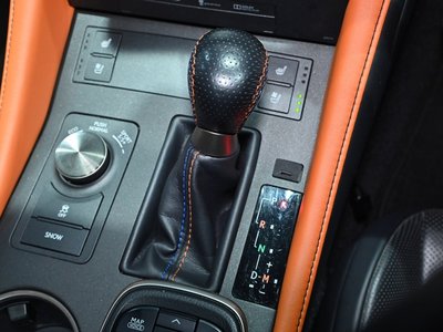 صورة مصغرة 43 لـ 2015 Lexus RC F