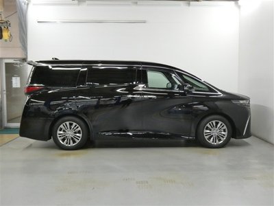TOYOTA ALPHARD - 4
