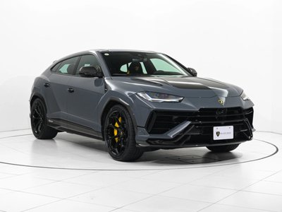 LAMBORGHINI URUS - 1