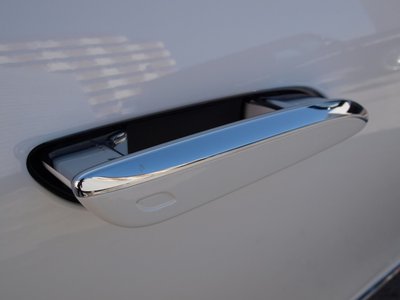 MERCEDES-BENZ E-CLASS - 10