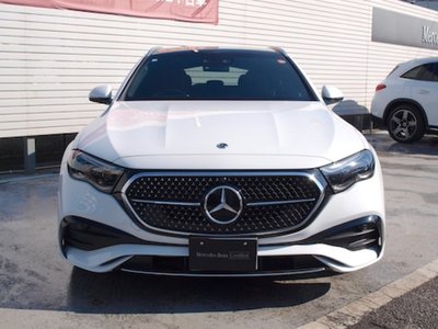 MERCEDES-BENZ E-CLASS - 2