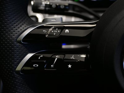 2025 Mercedes-BENZ C-CLASS — миниатюра 22
