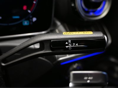 2025 Mercedes-BENZ C-CLASS — миниатюра 25