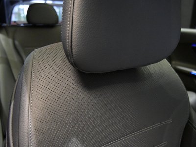 2025 Mercedes-BENZ C-CLASS — миниатюра 49
