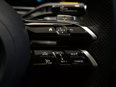 2025 Mercedes-BENZ C-CLASS — миниатюра 23