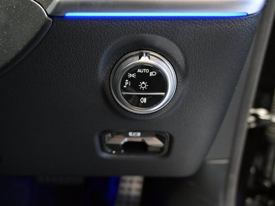 2025 Mercedes-BENZ C-CLASS — миниатюра 33