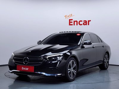 MERCEDES-BENZ E-CLASS - 1