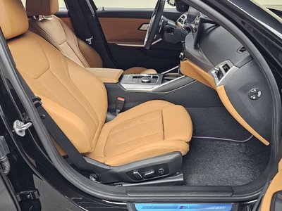 2025 BMW 3 SERIES thumbnail 16