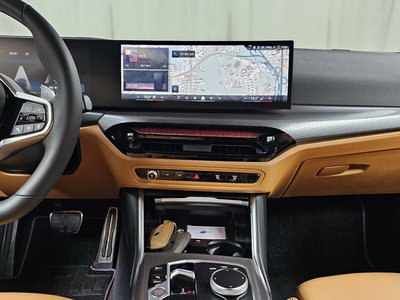 2025 BMW 3 SERIES thumbnail 19