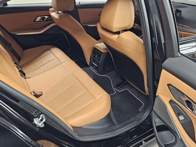 2025 BMW 3 SERIES thumbnail 18