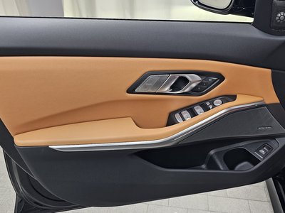 2025 BMW 3 SERIES thumbnail 14