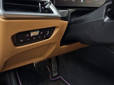 2025 BMW 3 SERIES thumbnail 27