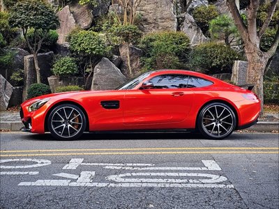 MERCEDES-BENZ GT AMG - 6
