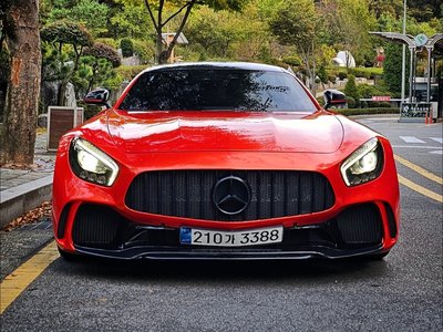 MERCEDES-BENZ GT AMG - 4
