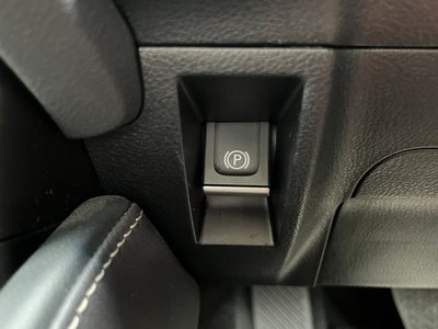 صورة مصغرة 25 لـ 2023 Lexus ES