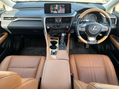 LEXUS RX - 9