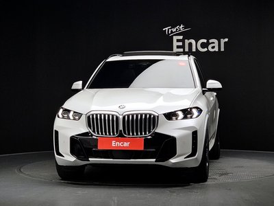 2025 BMW X5 照片 2