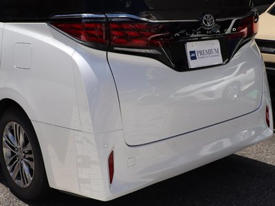 2024 TOYOTA ALPHARD photo 10