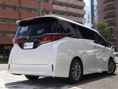 2024 TOYOTA ALPHARD photo 7